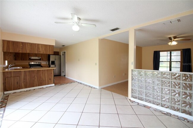 Photo - 5123 Bonnybrook Dr W