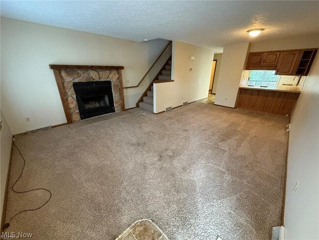 Photo - 1667 Ann Cir NE