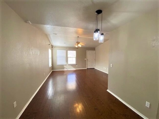 Photo - SO Unit 14800 Marbleaf Dr