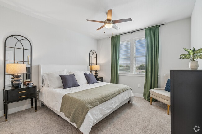 2BR, 2BA - 1,065SF - Primary Bedroom