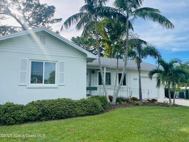 Building Photo - 925 S Tropical Trail Rental