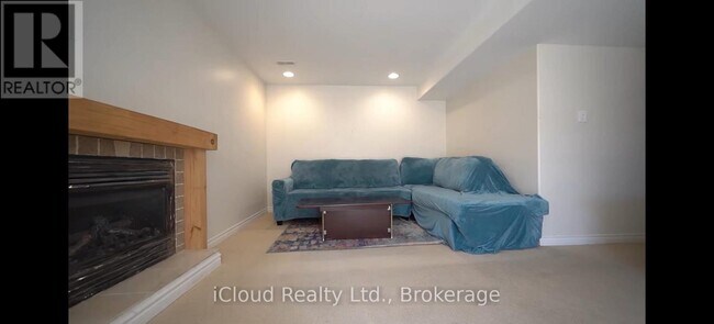 Photo - 72 Graihawk Dr