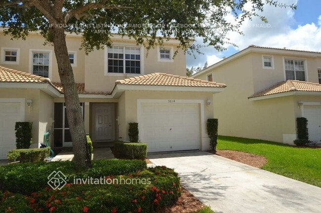 Photo - 9814 Porta Leona Ln