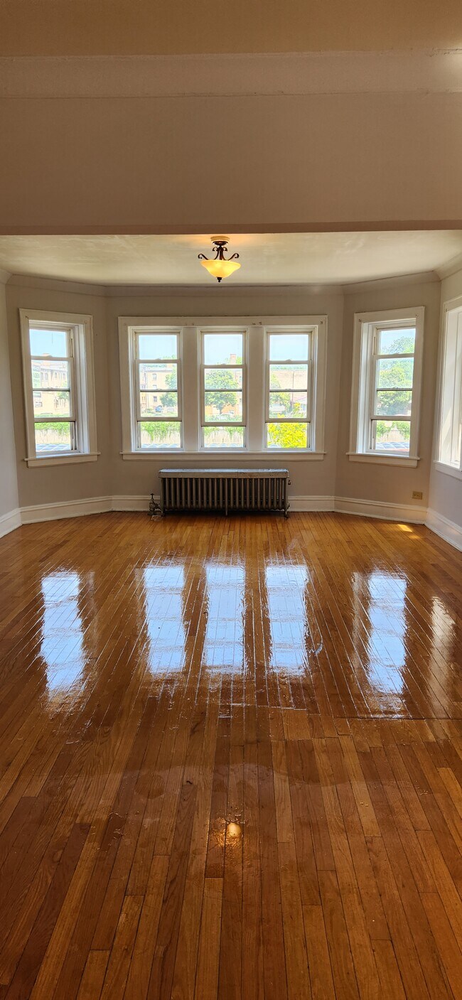 Photo - 7944 S Lafayette Ave Unit 2