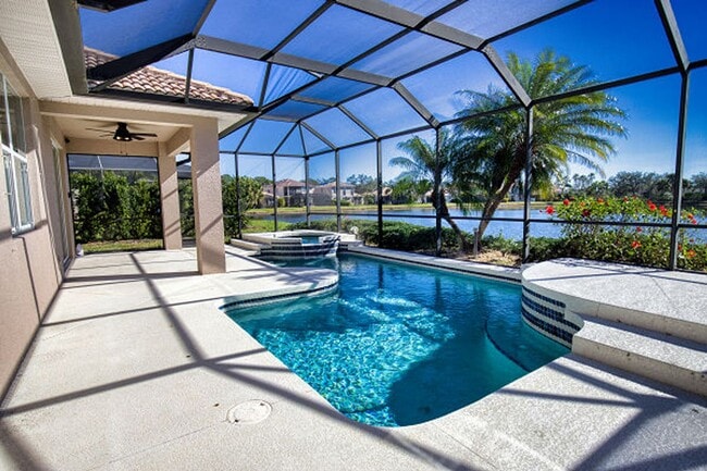 Photo - Annual Pool Home in The Stoneybrook Community of Venice!