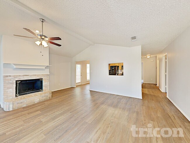 Photo - 714 Charles City Dr