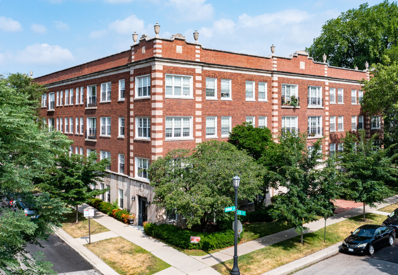 1000 Hinman - 1000 Hinman Apartments