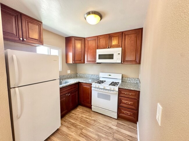 Photo - 4041-43 National Ave Unidad 4043