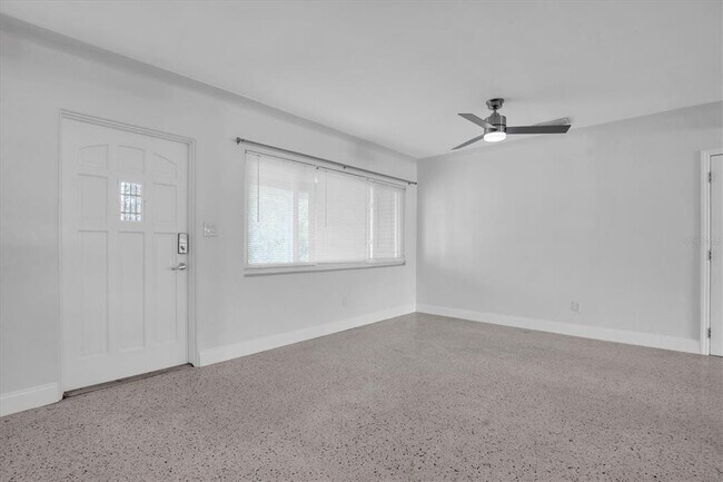 Photo - 765 56th Ave S