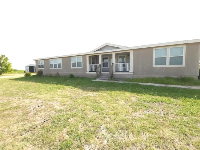 Photo - 2810 Black Waxy Rd