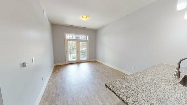 Pike-11202023_150918.jpg - Echelon