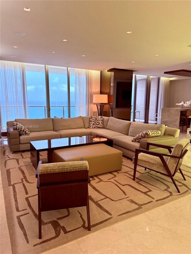 Building Photo - 9701 Collins Ave Unit 2404S Rental