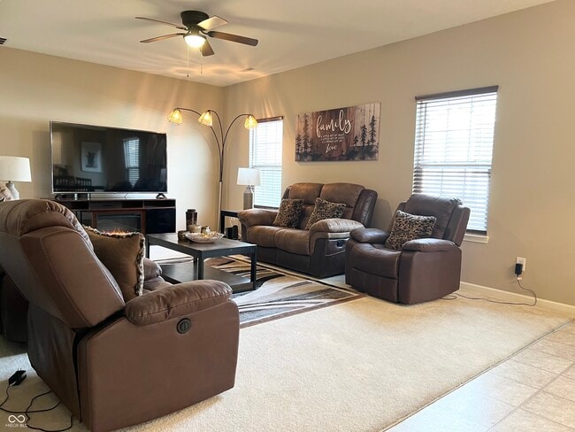 Photo - 1694 Wedgewood Pl