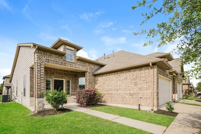 Photo - 12215 Roy Mix Bohn Lane