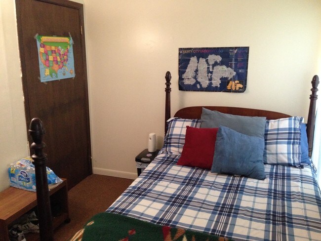 Photo - Crestview Apartments