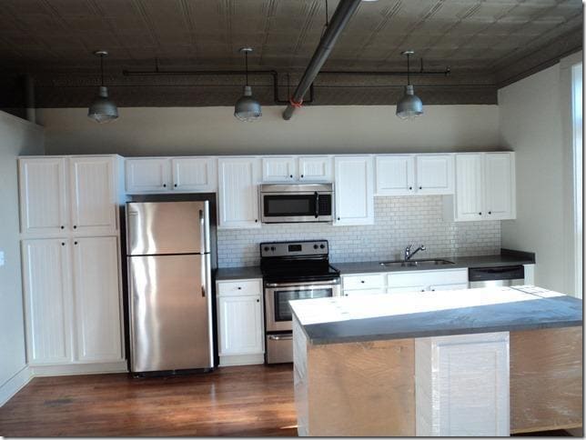 Building Photo - 215 Nash St Rental