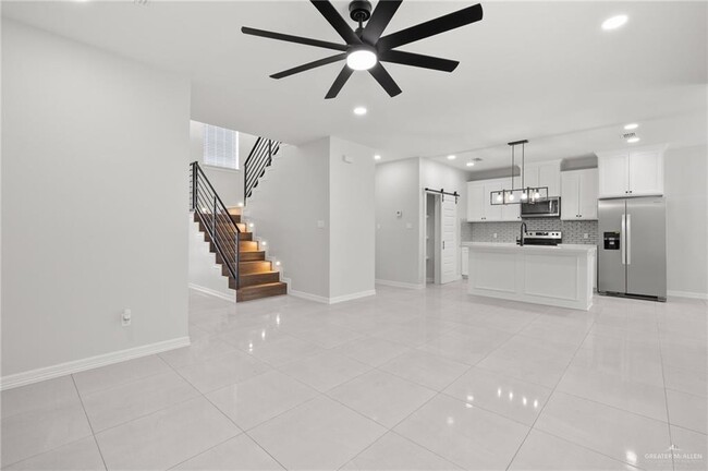 Photo - 22 West Dr