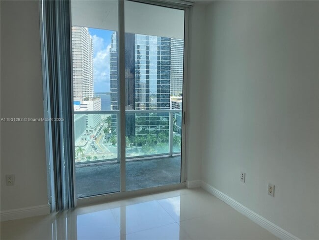 Photo - 1250 S Miami Ave Unidad 1404