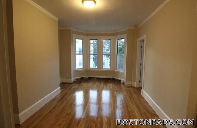 Photo - 125 Princeton St Unit 2