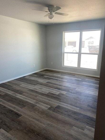 Photo - 1642 Wrigley Dr