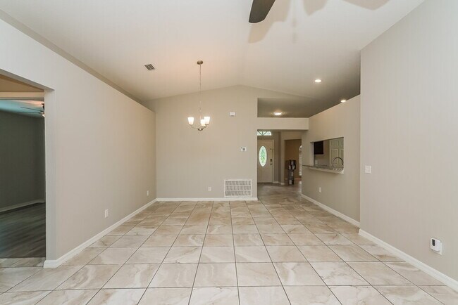 Photo - 7604 Wiltshire Park Pl
