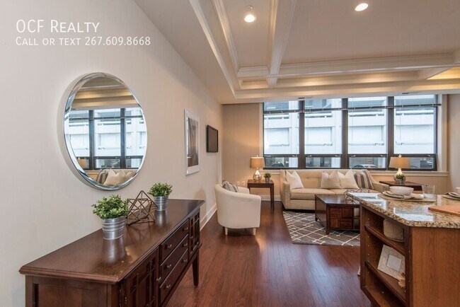 Photo - 1501 Locust St Unit 504