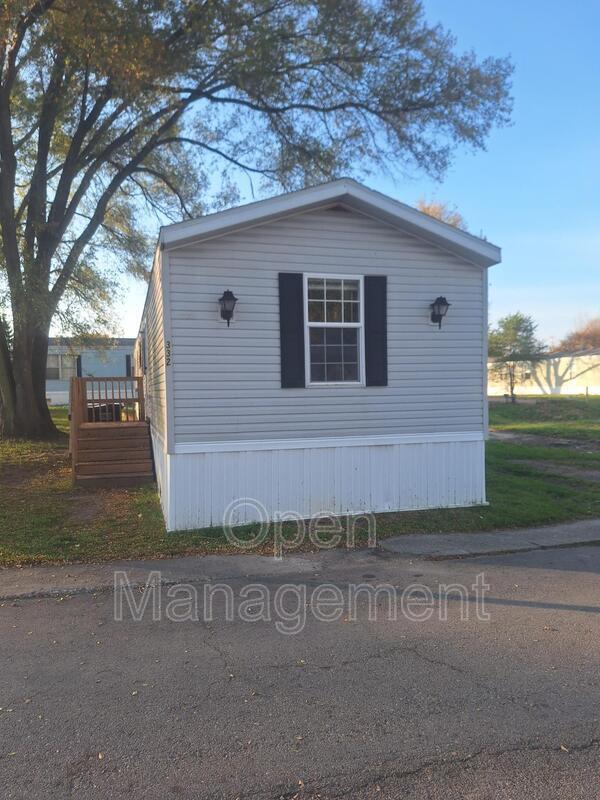 Photo - 301 Mantle Ave House