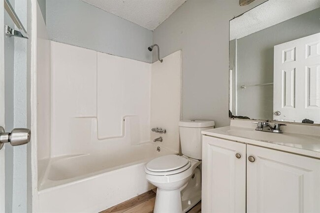 Photo - 10100 Brownie Dr