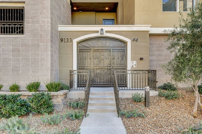Photo - 9133 Las Manaitas Ave Unit 302