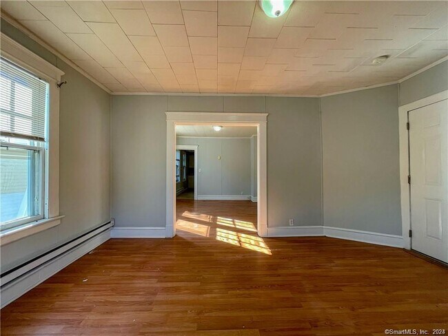 Photo - 155 Southmayd Rd Unit 3