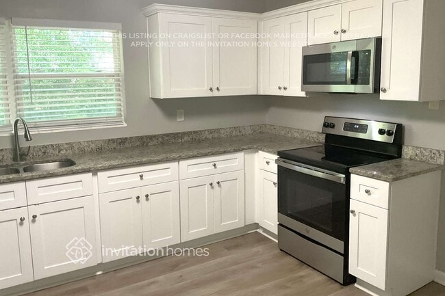 Photo - 8490 Meadowbrook Dr
