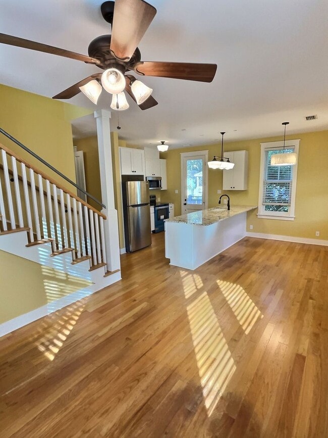 Photo - Commercial/Residential 3 Bedroom 3 Bath Cottage Close to Downtown Ocean Springs