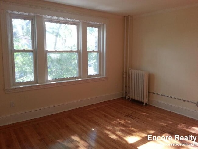 Photo - 1615 Commonwealth Ave Unidad 14