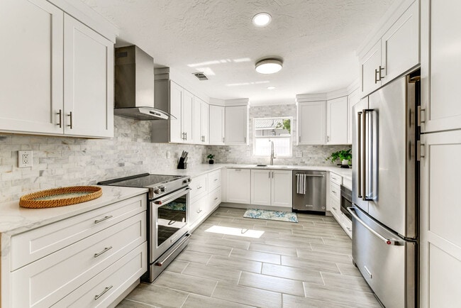 Photo - 2473 Yorkshire Dr Unit SI ID1546420P
