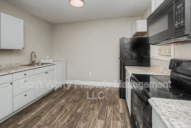 Photo - 615 Dumaine St