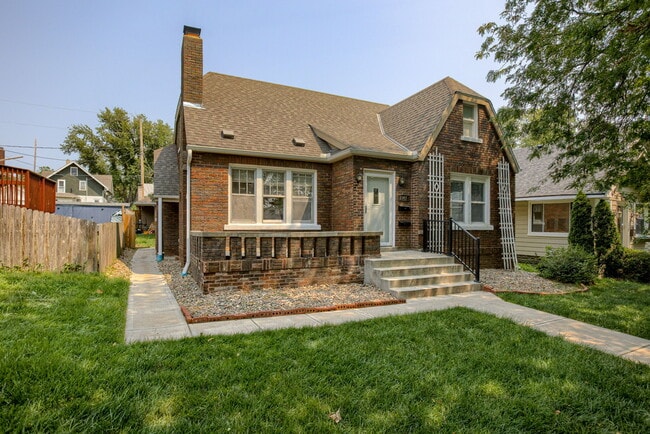 Photo - 2347 S 33rd St