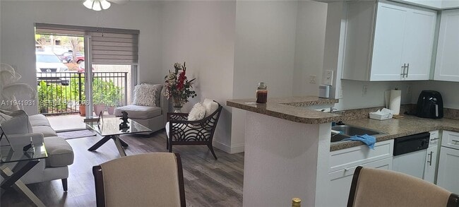 Photo - 220 SW 116th Ave Unit 103