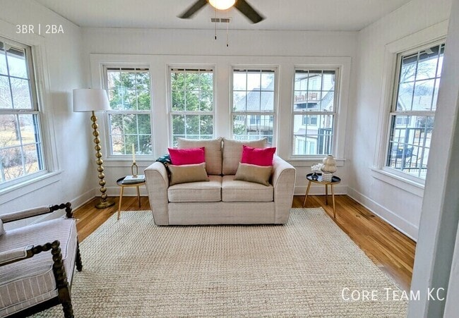 Photo - 1120 Ward Pkwy Unit 1120-200