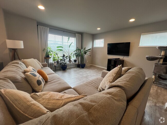 Building Photo - 9746 Gilded Cider Blvd Rental