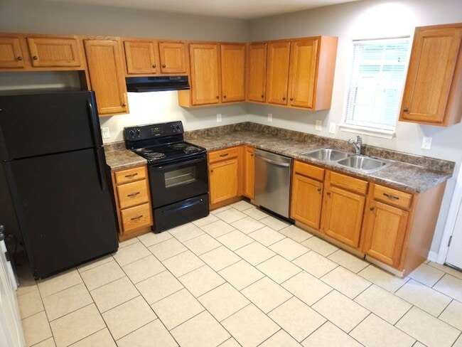 705 Crestland Ave Unidad B5