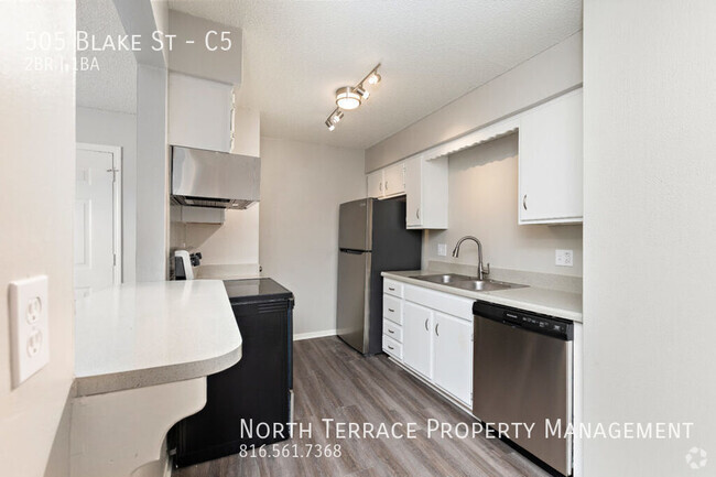 Building Photo - * RENT SPECIAL: Use this special to lower ... Unit C5 Rental