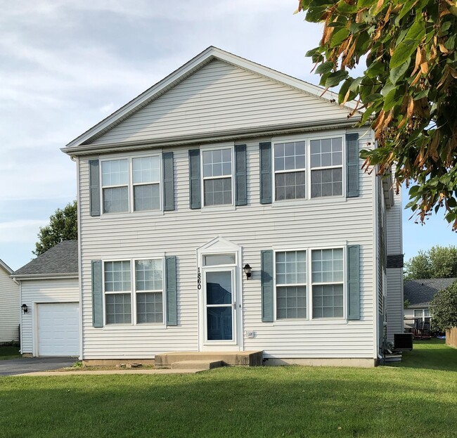 Building Photo - 1860 Fescue Dr Rental