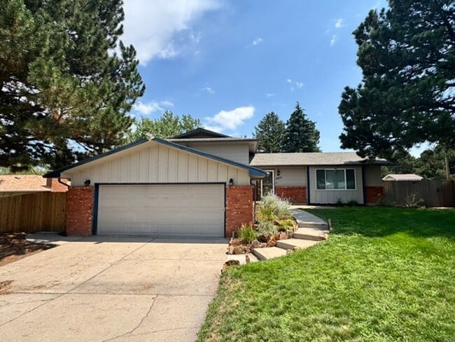 Building Photo - 3625 E Wade Ln