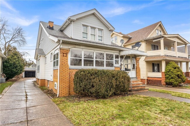 Photo - 10007 Parkview Ave Unit 2/UP