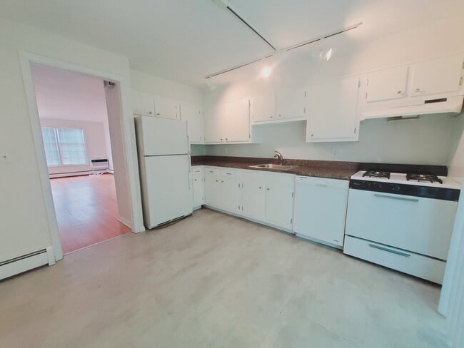 Photo - 15 Elmwood St