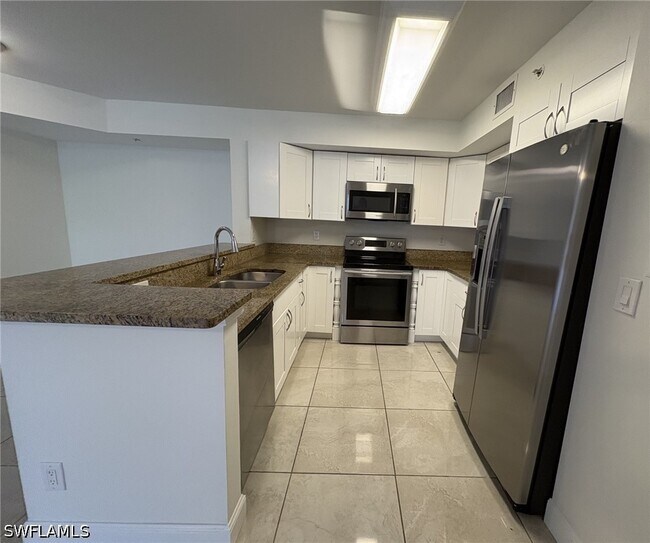 Photo - 1265 Wildwood Lakes Blvd Unit 105