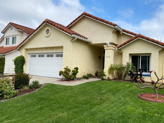 Beautiful Home in Shadow-Ridge! - Beautiful Home in Shadow-Ridge!