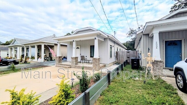 Photo - 2010 W Gregory St