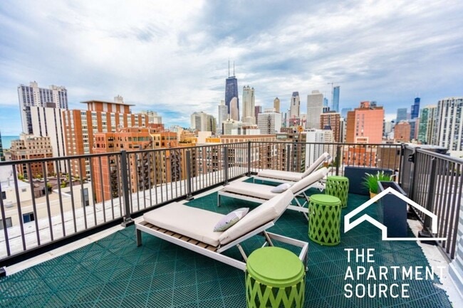 Photo - 1358 N Dearborn St Unit 5c