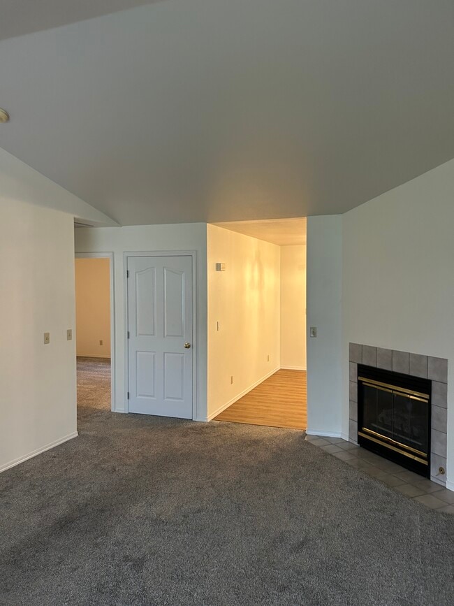 Photo - 4208A Nola Loop Rd